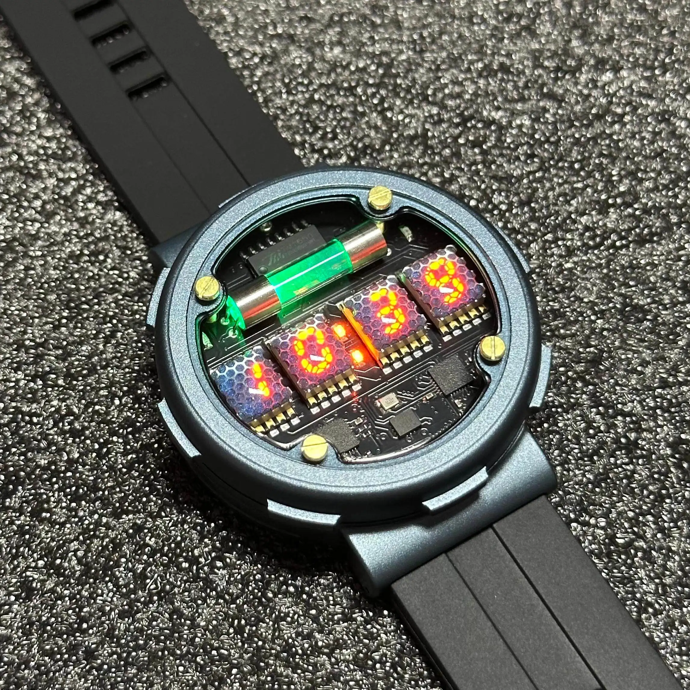 Luxury Watch Nice - Retro Cyberpunk Nixie Tube Watch, Glowing