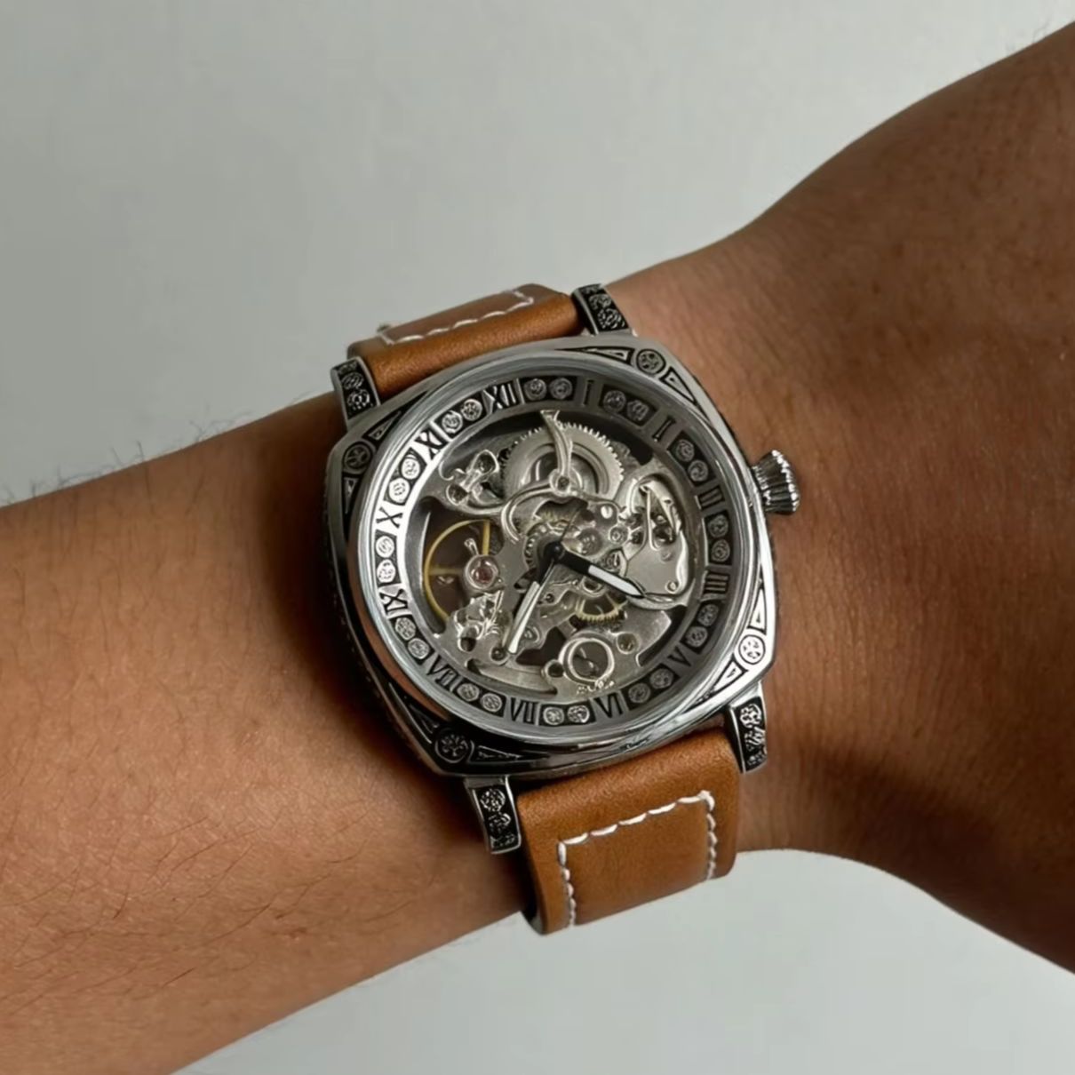 New Vintage Skeleton Mechanica - Luxury Watch It recension och pris