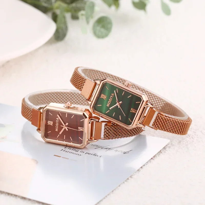 Women Watches Fashion Square L - Luxury Watch With Green Dial recension och pris