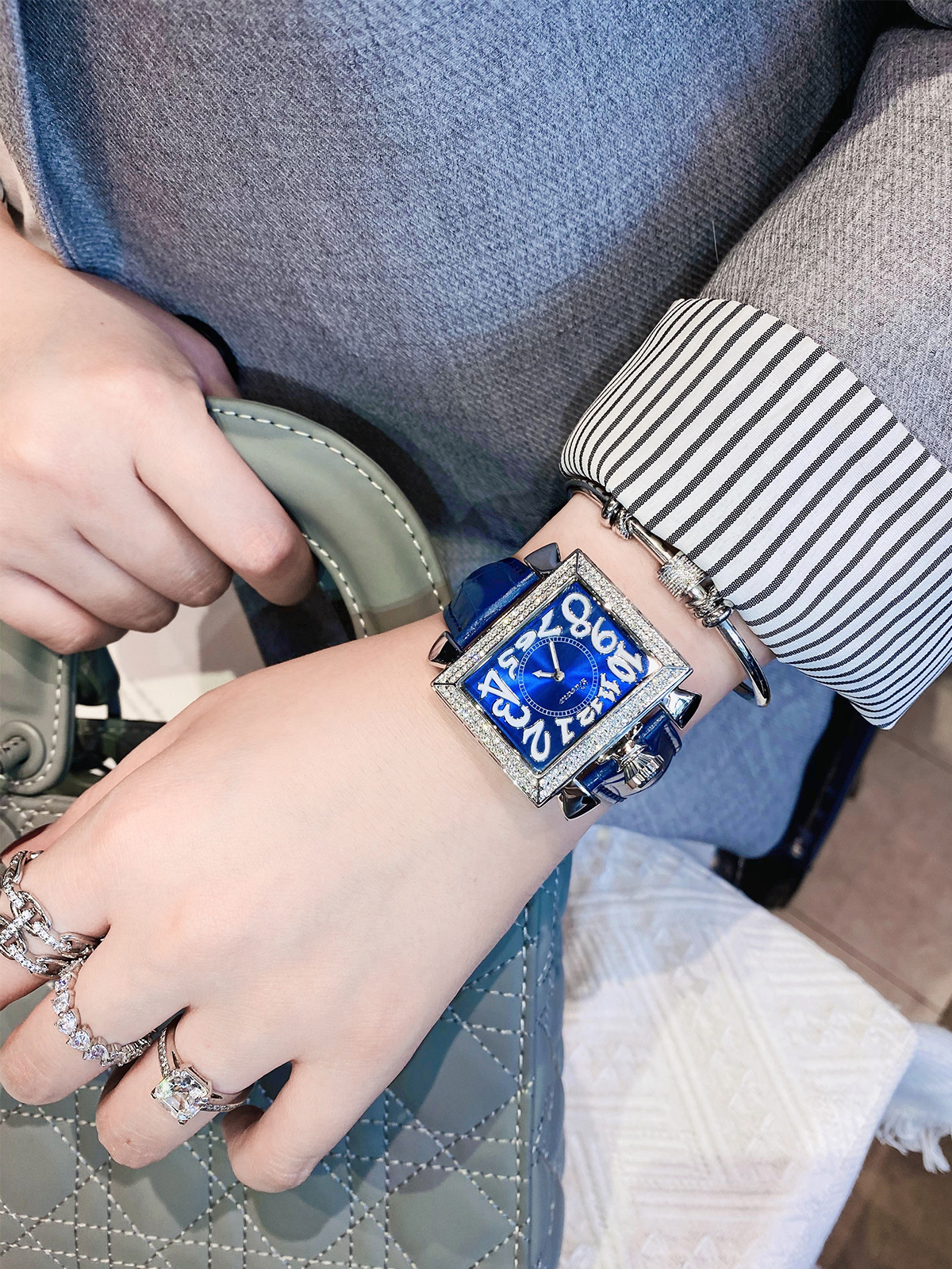 SALE!!! Discount Davena Crysta - Luxury Watch Discount recension och pris
